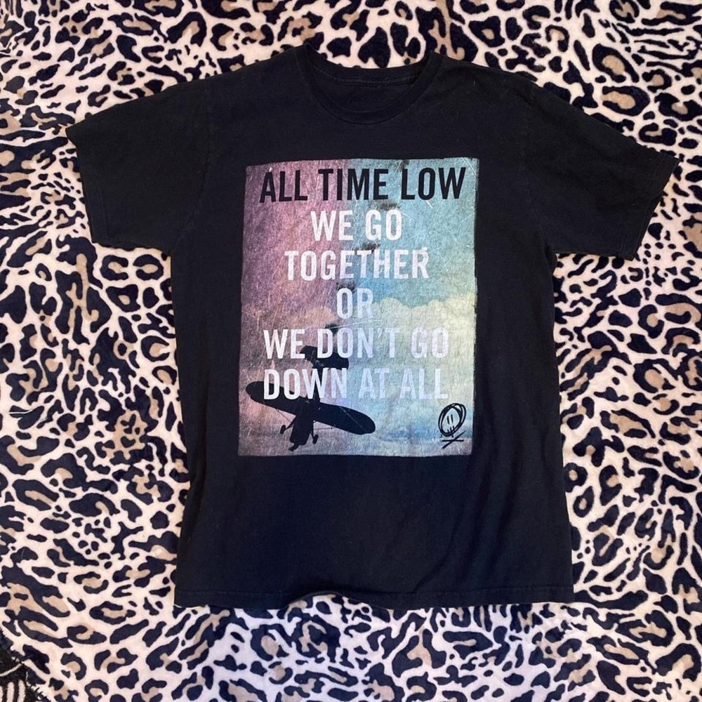 all time low 2000’s tee